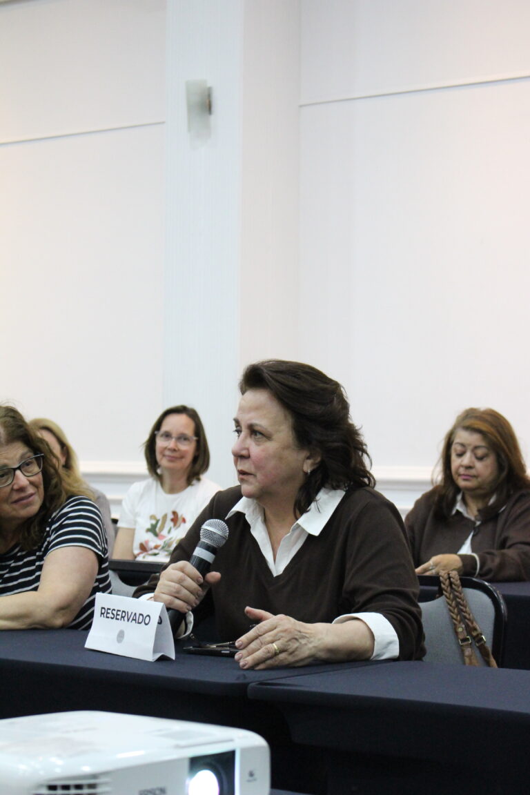 Oficina Intergeracional Valorizando os 60+ em 23 de outubro de 2025. Foto: Sofia Alice de Melo/CRN8