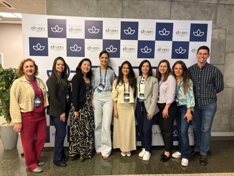 CRN-8 participa do ENFEP 2025 com debates sobre ética e fiscalização